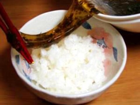 ご飯にかけるコクとろ昆布!火を使わず簡単調理!